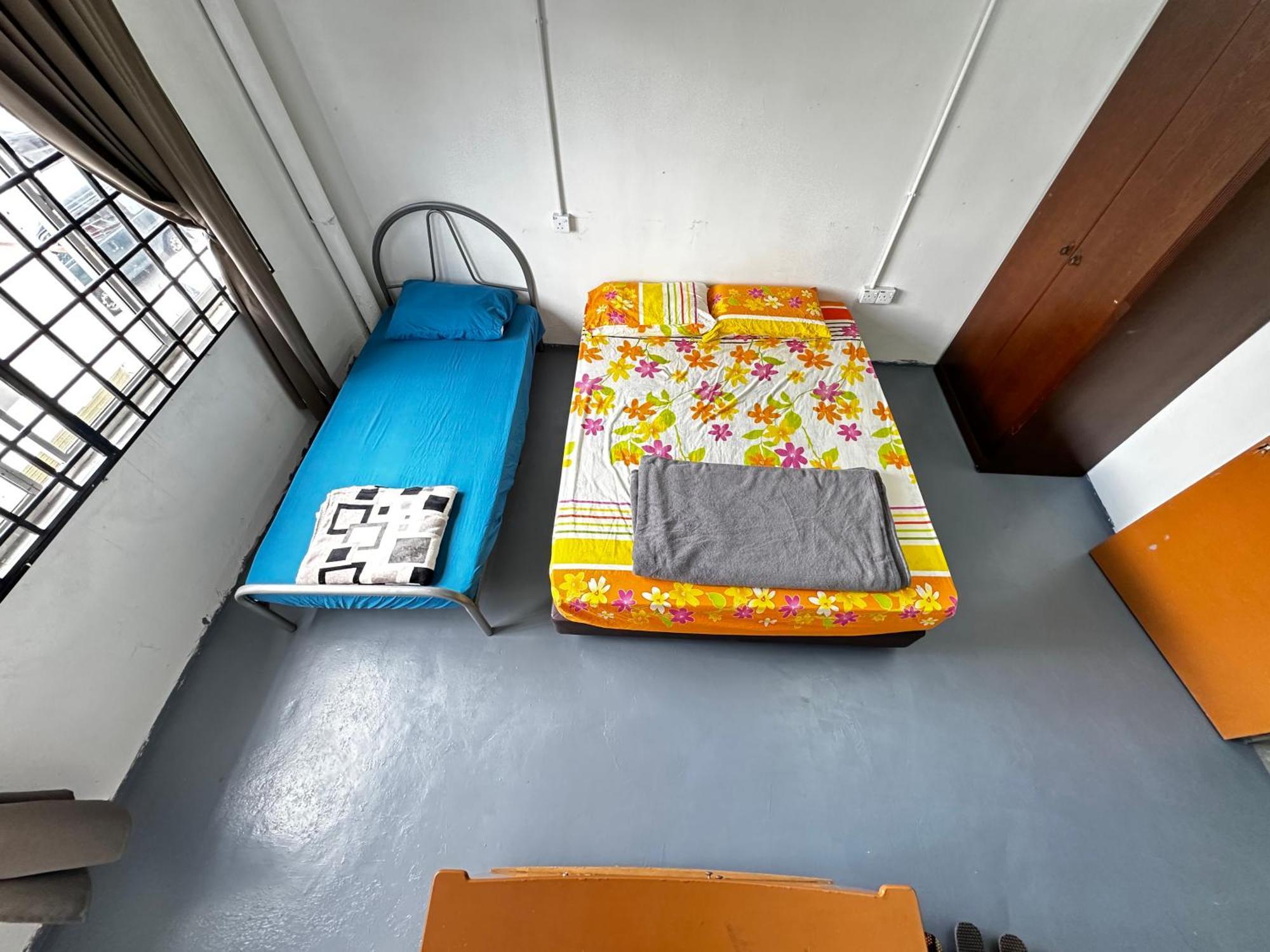 Jiaxin Dormitory - Puteri Wangsa 家馨旅舍 Ulu Tiram Exterior foto