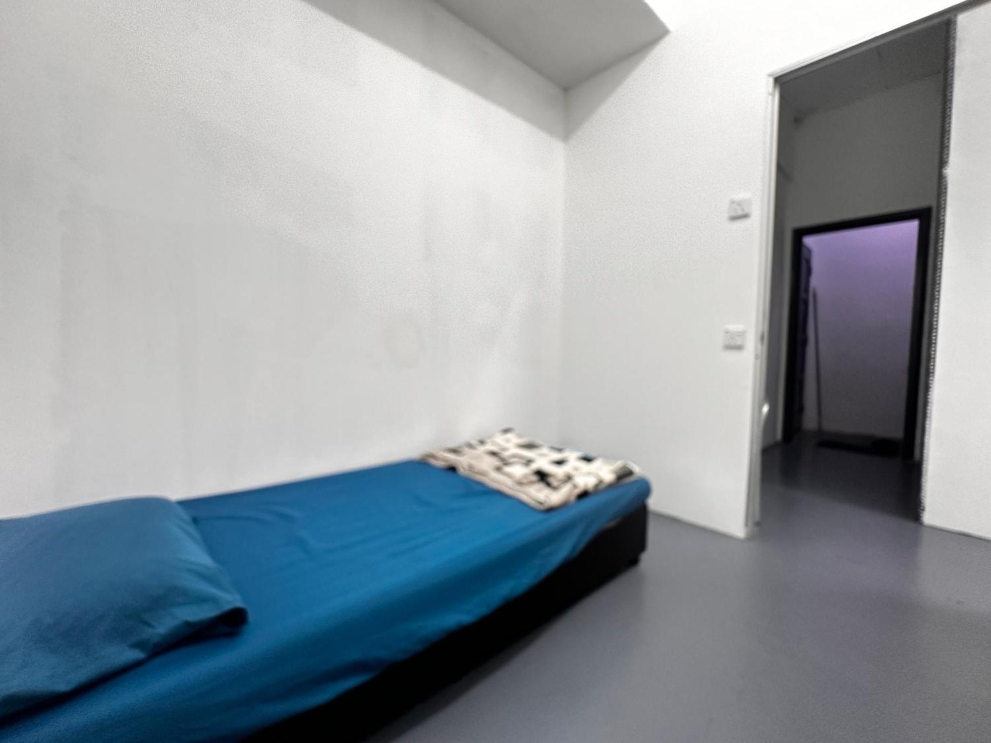 Jiaxin Dormitory - Puteri Wangsa 家馨旅舍 Ulu Tiram Exterior foto